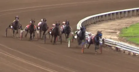 Unhynged Cadeau winning at Springfield on July 25, 2025