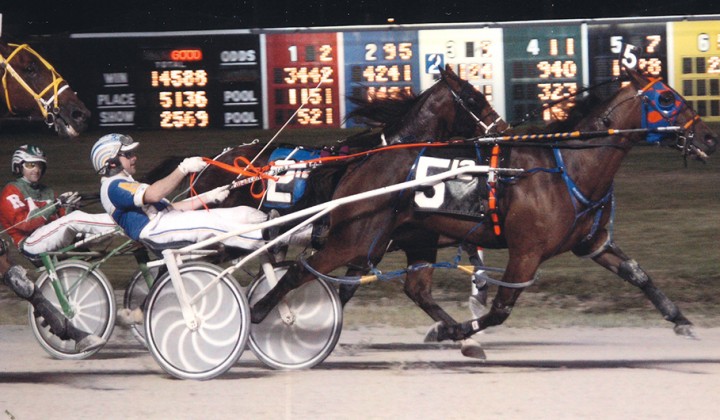 Kaydon Begone Wins $8,000 Claimer at Maywood Park
