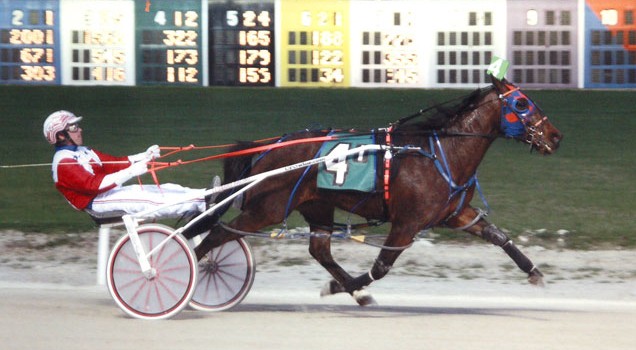 Kaydon Begone wins at Maywood on Big First Over Trip